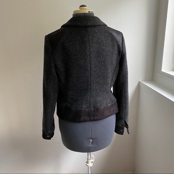 DKNY Zip Jacket with collar - Picture 3 of 6